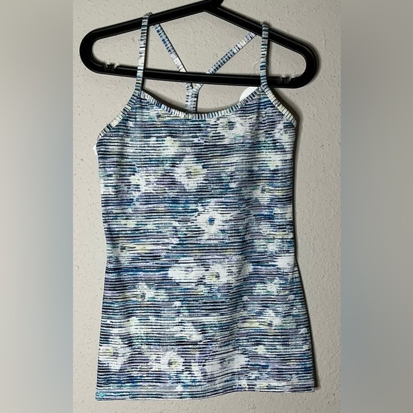 Lululemon Athletica Blue and White Tank TOP Size 8 - Picture 1 of 10
